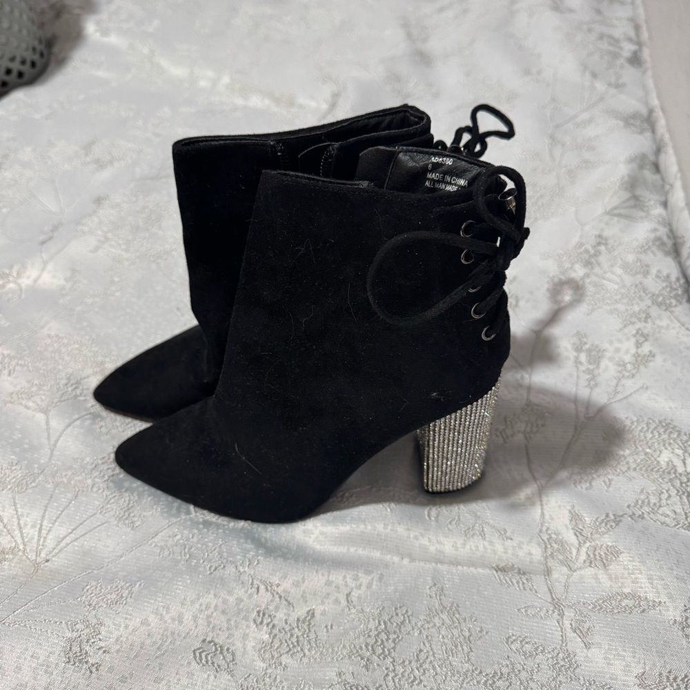 Elegant Black Ankle Boots with Silver Heel